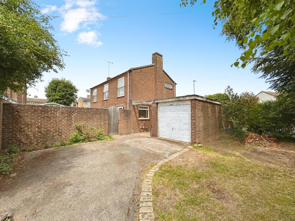 Buy or rent a property | Melbourne Avenue, Chelmsford CM1 2DT