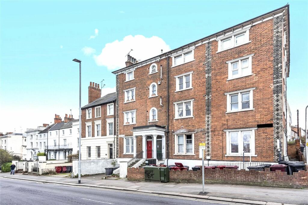 Buy or rent a property | Castle Hill, Reading RG1 7SY