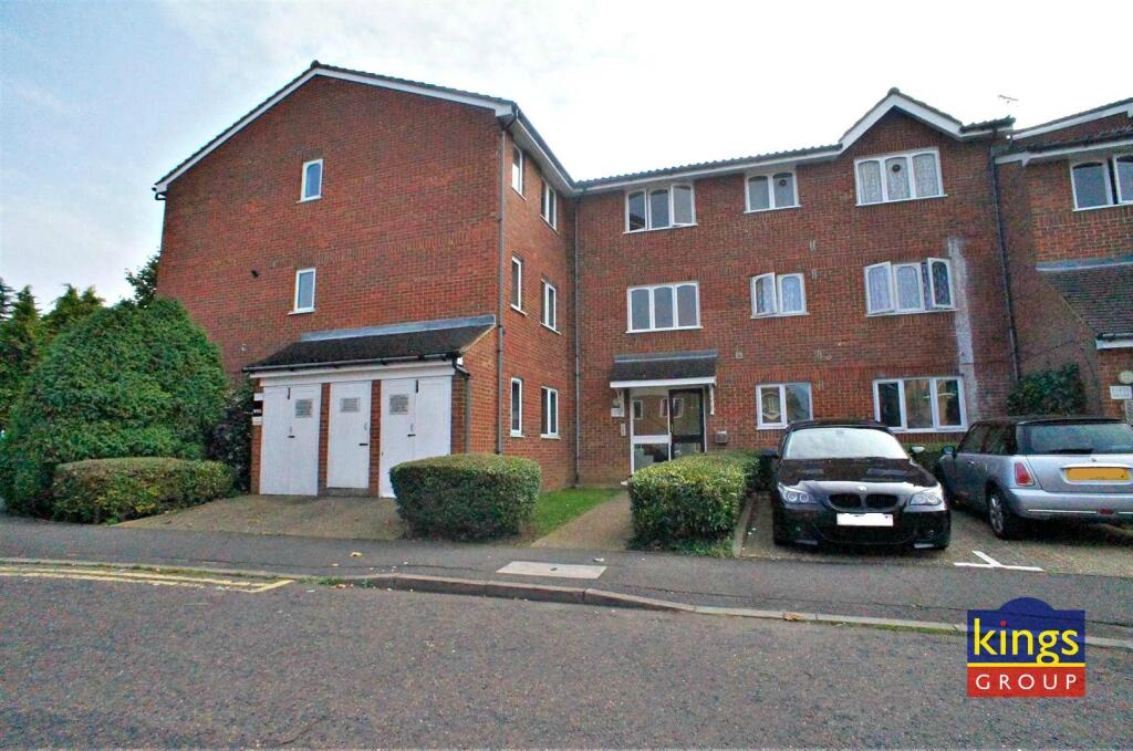Buy or rent a property | Howard Close, Waltham Abbey EN9 1XB