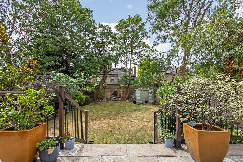 Buy or rent a property | Christchurch Road, London SW2 3DF