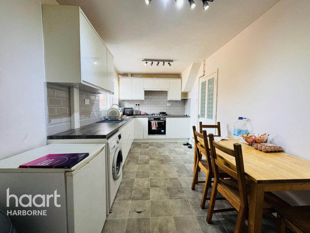 Buy or rent a property | Bunns Lane, Dudley DY2 7RG