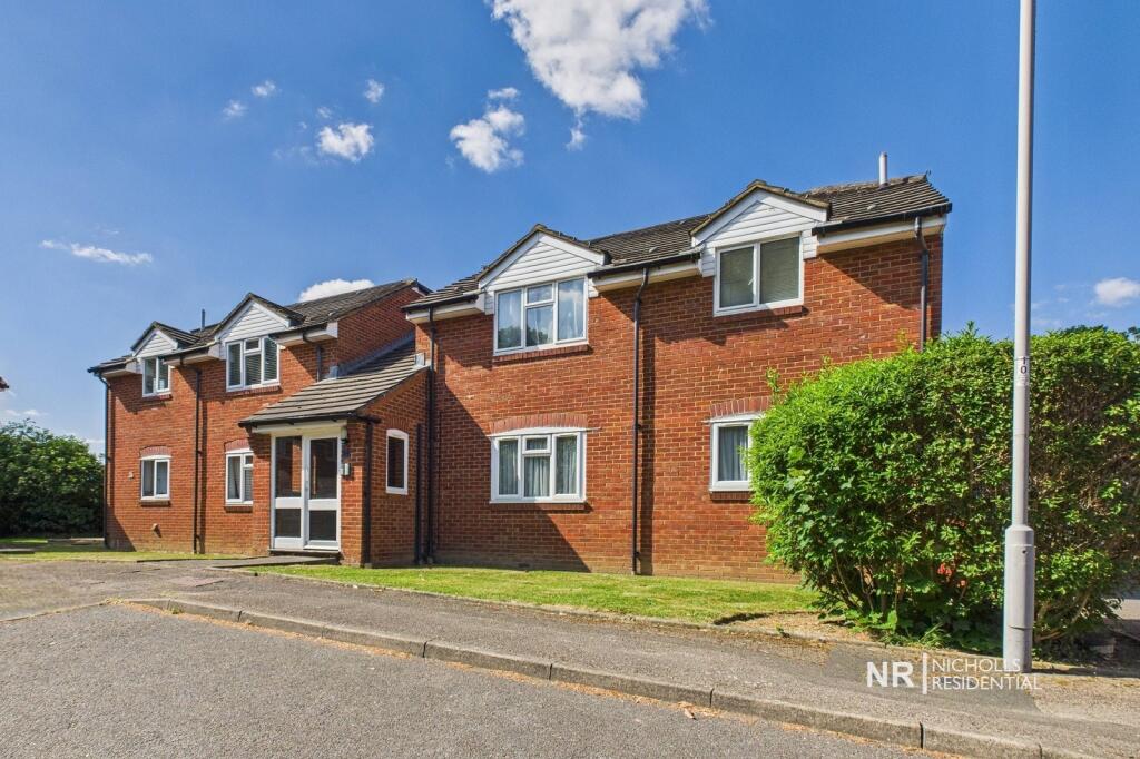 Buy or rent a property | Hunting Gate Drive, Chessington KT9 2DD