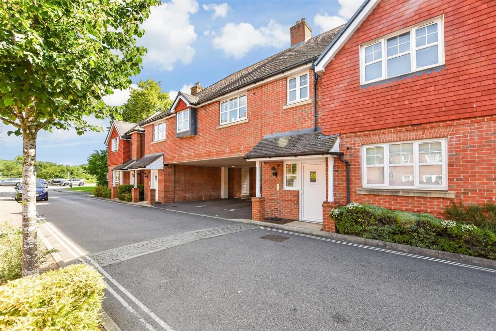 Buy or rent a property | Limes Close, Redhill RH1 5GT