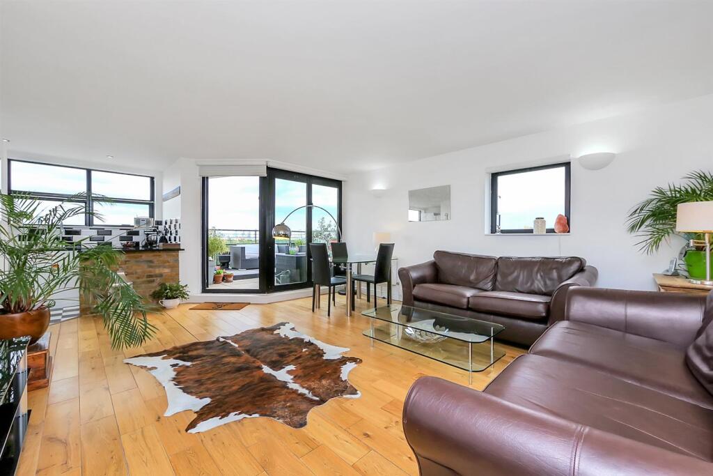 Buy or rent a property | Burrells Wharf Square, London E14 3TW