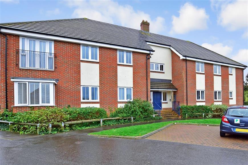 Buy or rent a property | Scott Road, Tonbridge TN9 2QG