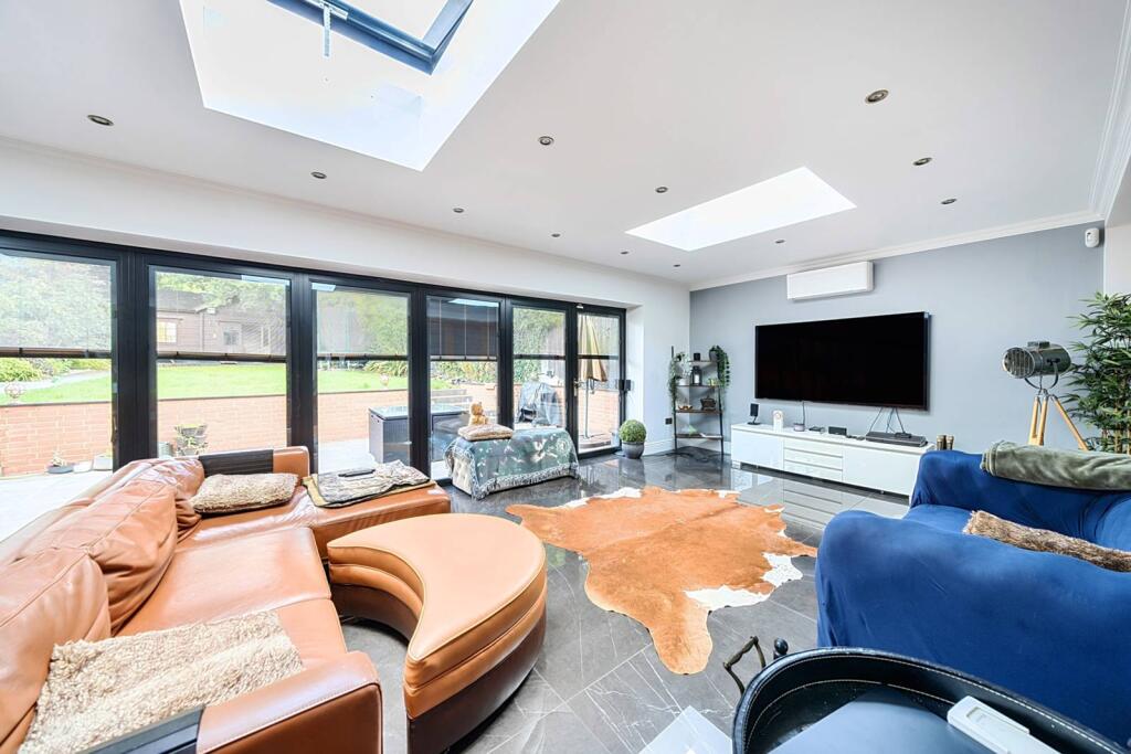 Buy or rent a property | Gibbs Green, Edgware HA8 9RS