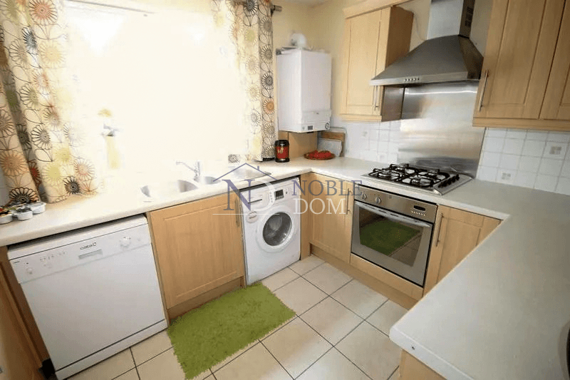 Buy or rent a property | Wallis Road, Southall UB1 3LA