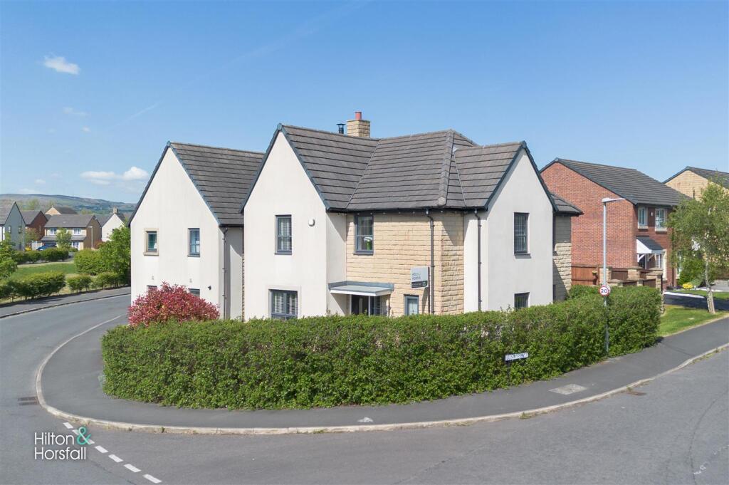 Buy or rent a property | Blakewater Road, Clitheroe BB7 2FT