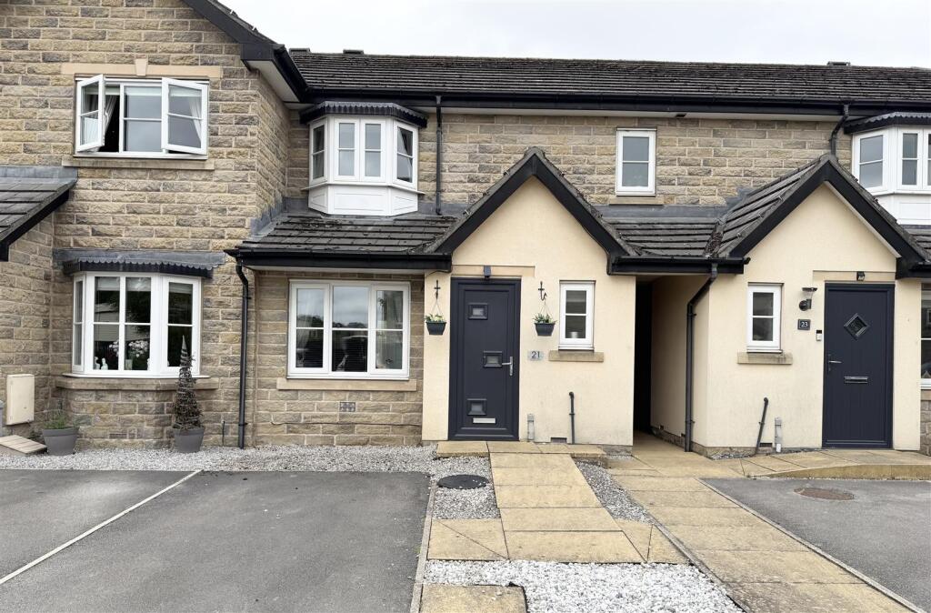 Buy or rent a property | Baildon Way, Huddersfield HD8 9GY