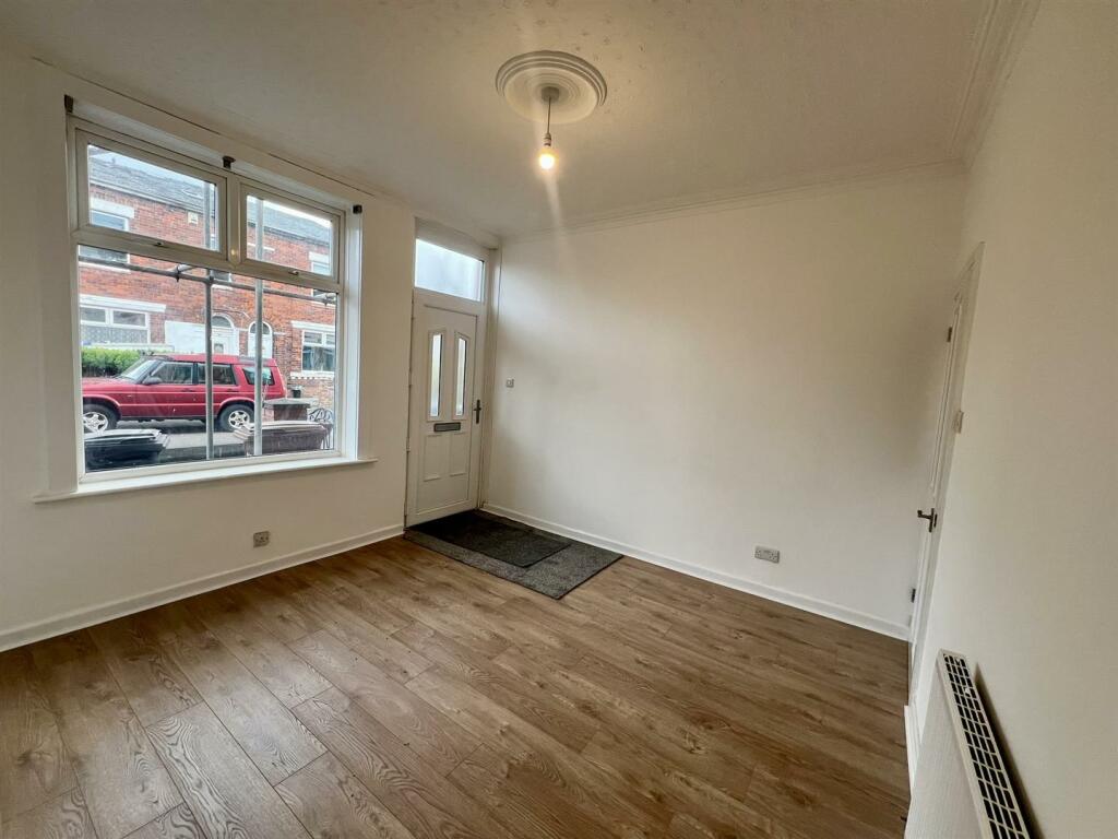 Buy or rent a property | Florist Street, Stockport SK3 8DX