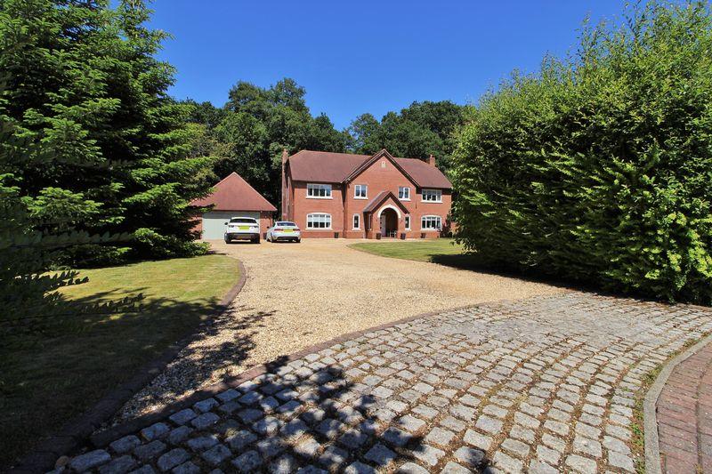 Buy or rent a property | Springwood Drive, Ormskirk L40 1XB