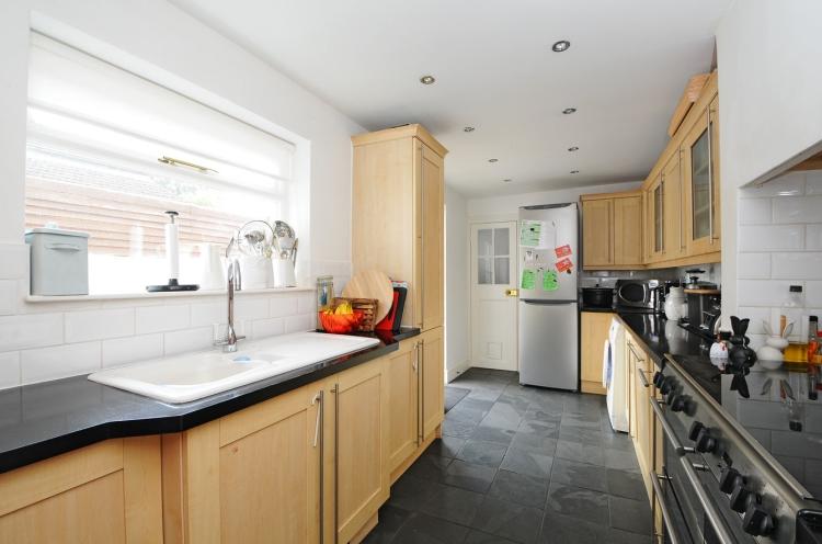 Buy or rent a property | Park Road, Bromley BR1 3HP