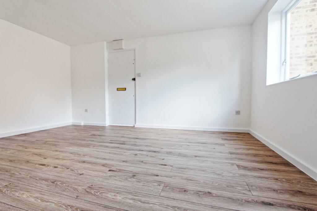 Buy or rent a property | Willoughby Lane, London N17 0YH