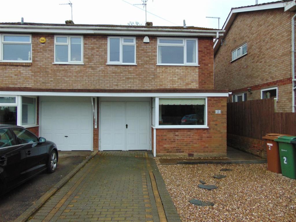Buy or rent a property | Pool Green, Walsall WS9 0JH