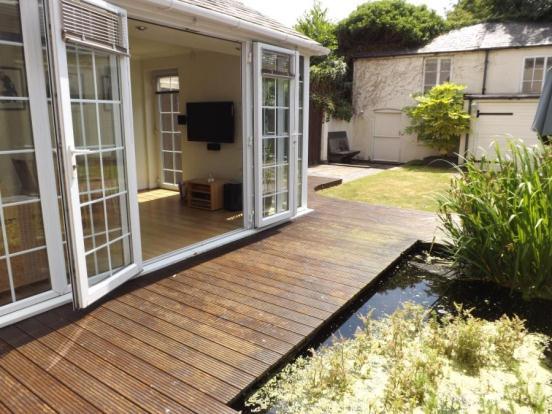 Buy or rent a property | Tennyson Avenue, Nottingham NG4 3HJ