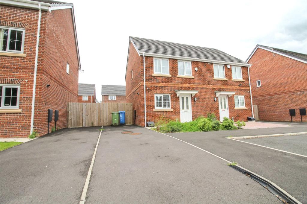 Buy or rent a property | Sunnybrow Close, Oldham OL8 2SZ
