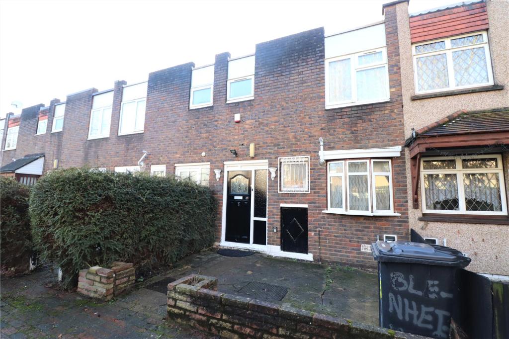 Buy or rent a property | Lower Strand, London NW9 5NH