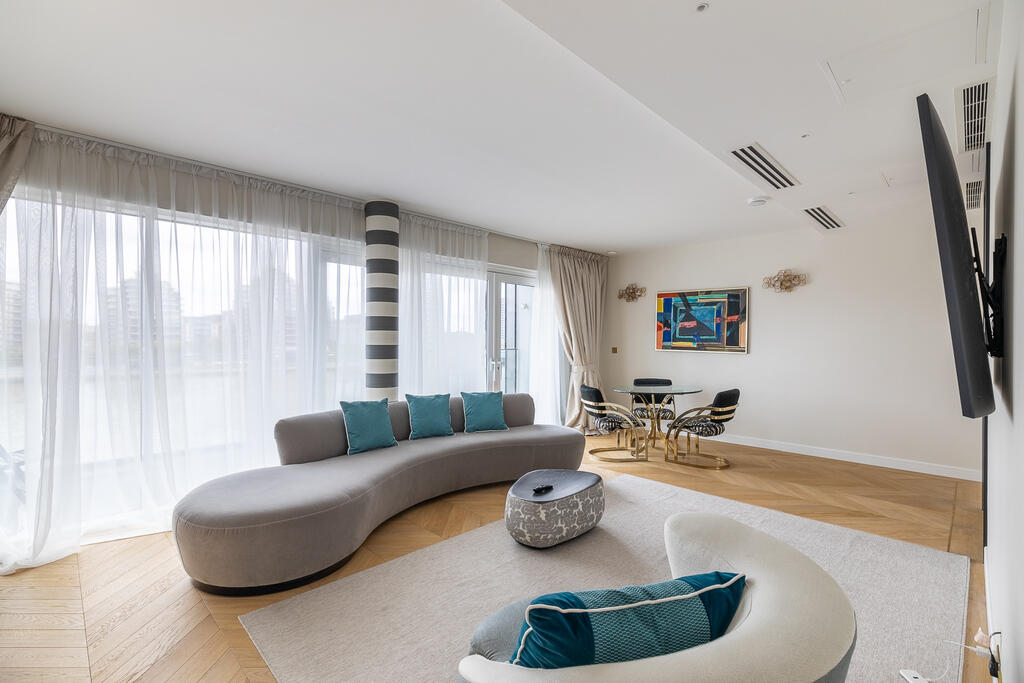 Buy or rent a property | Central Avenue, London SW6 2GQ