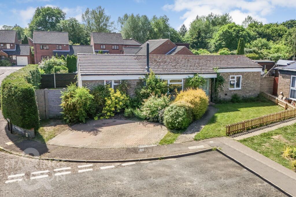 Buy or rent a property | Clarkes Close, Norwich NR9 4BB