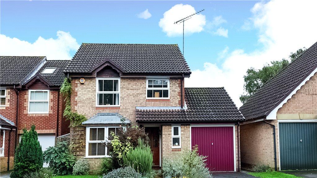 Buy or rent a property | Mannock Way, Reading RG5 4XW