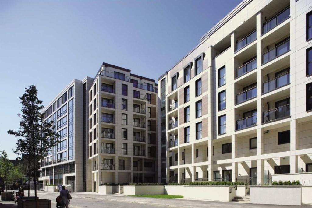 Buy or rent a property | Skerne Road, Kingston Upon Thames KT2 5FP