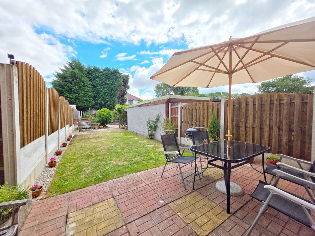 Buy or rent a property | Bleakley Avenue, Wakefield WF4 2NT