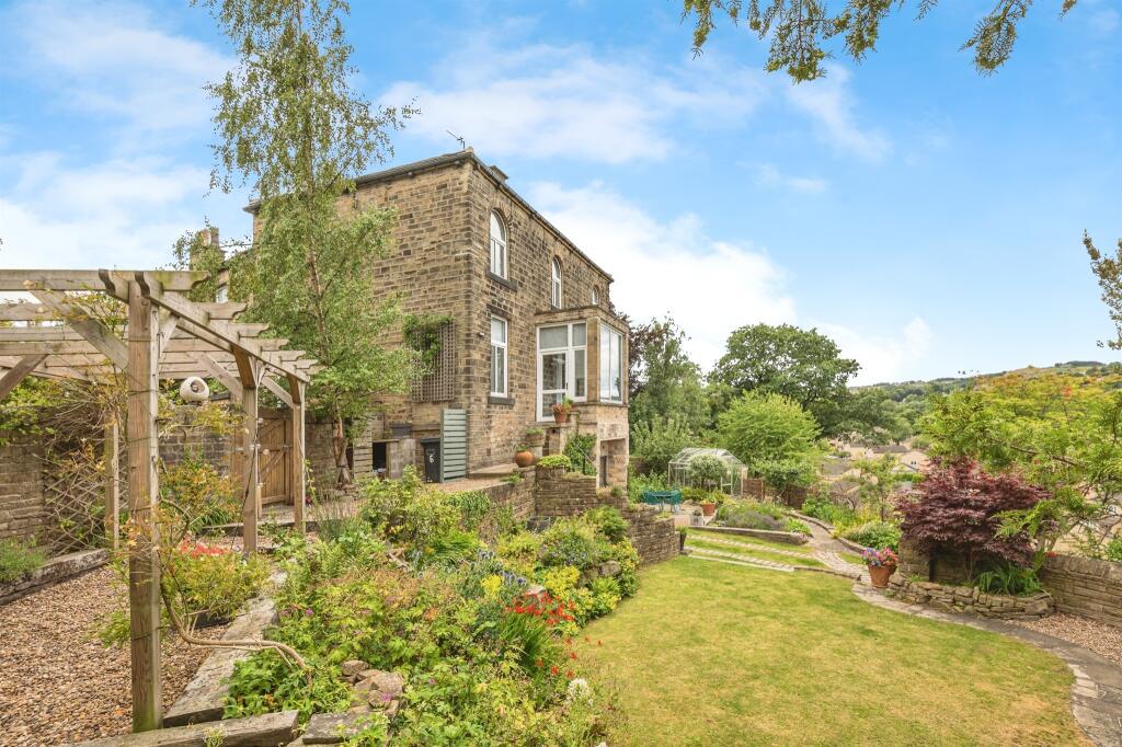 Buy or rent a property | Heys Road, Holmfirth HD9 7SD