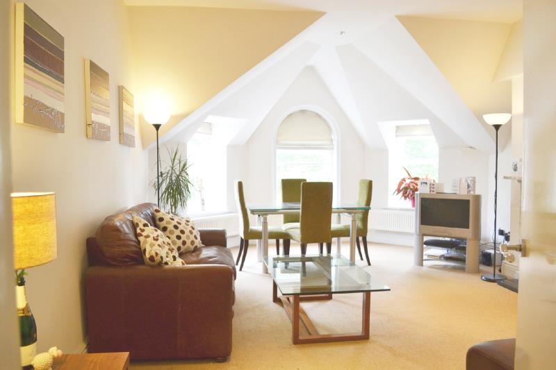 Buy or rent a property | Park Drive, Nottingham NG7 1DA