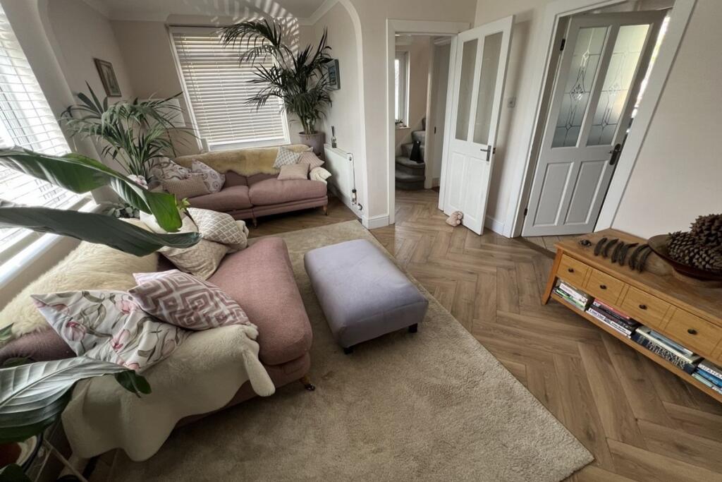 Buy or rent a property | Hythe Road, Portsmouth PO6 3JY