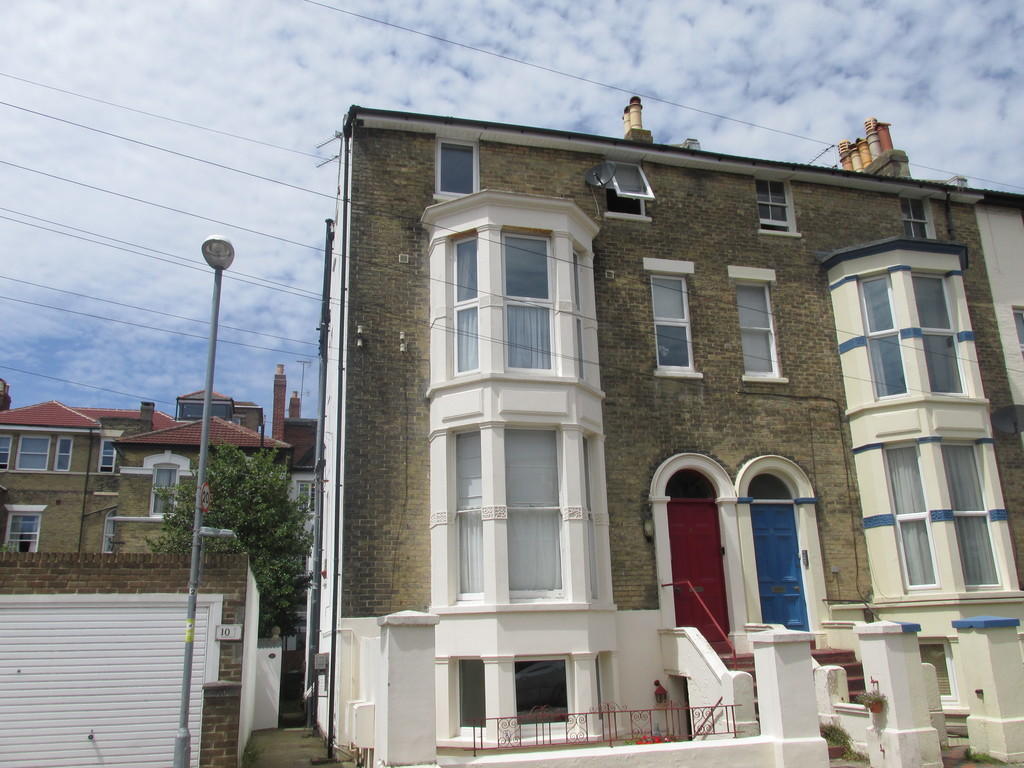 Buy or rent a property | Shaftesbury Road, Southsea PO5 3JR