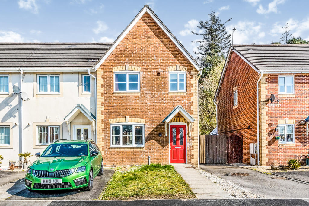 Buy or rent a property | Tro Tircoed, Swansea SA4 9FU