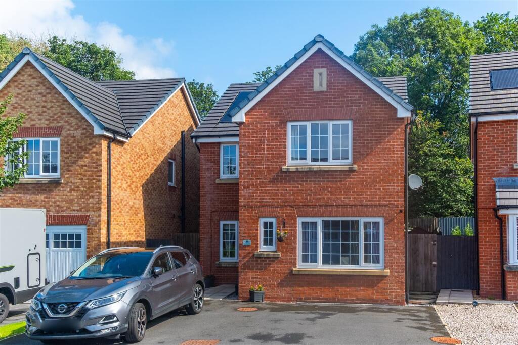 Buy or rent a property | Rosebay Gardens, Preston PR5 4BS