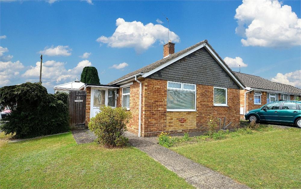 Buy or rent a property | Churchill Avenue, Northampton NN3 6NY