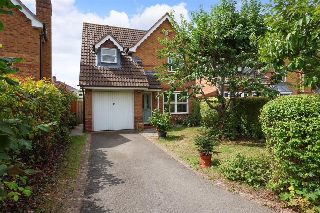 Buy or rent a property | Biddestone Road, Bristol BS7 0UR