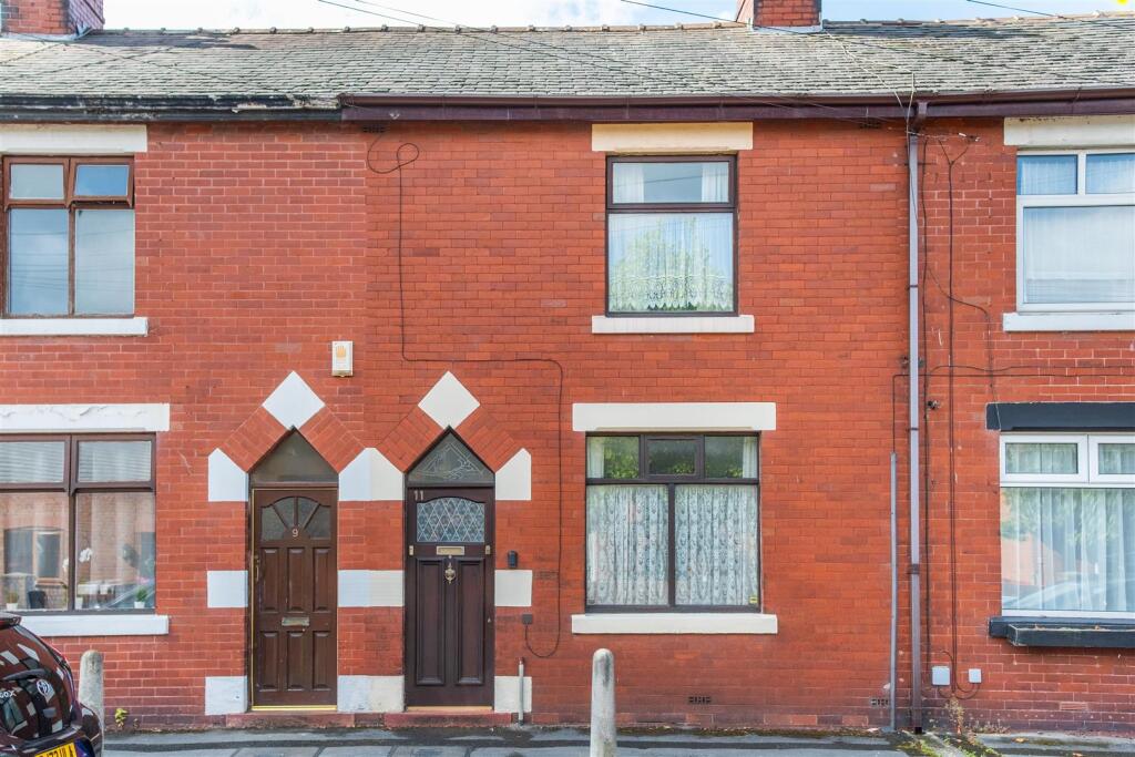 Buy or rent a property | Moon Street, Preston PR5 6TX