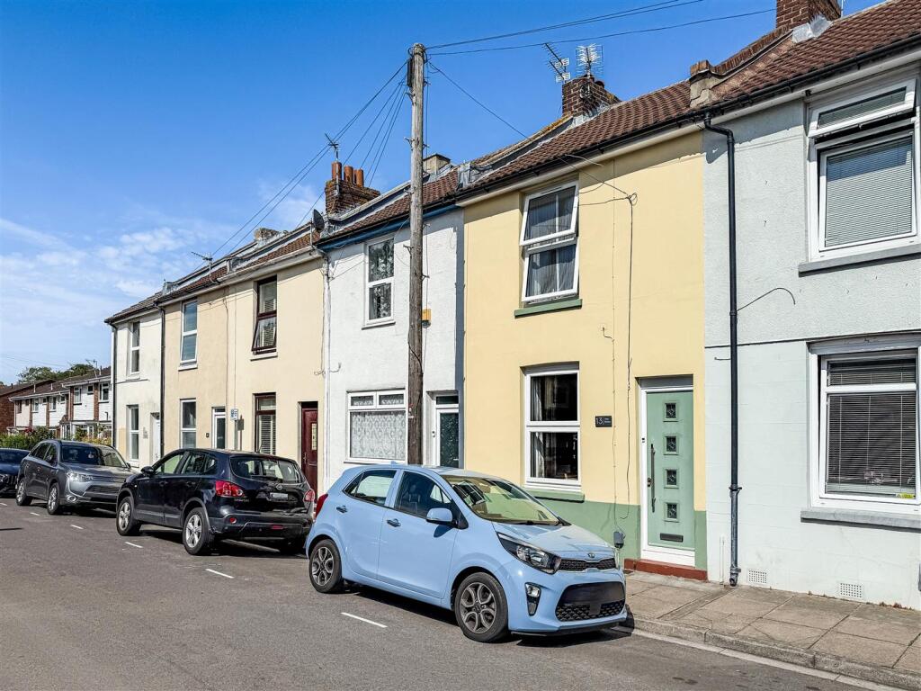 Buy or rent a property | Fifth Street, Portsmouth PO1 5NA