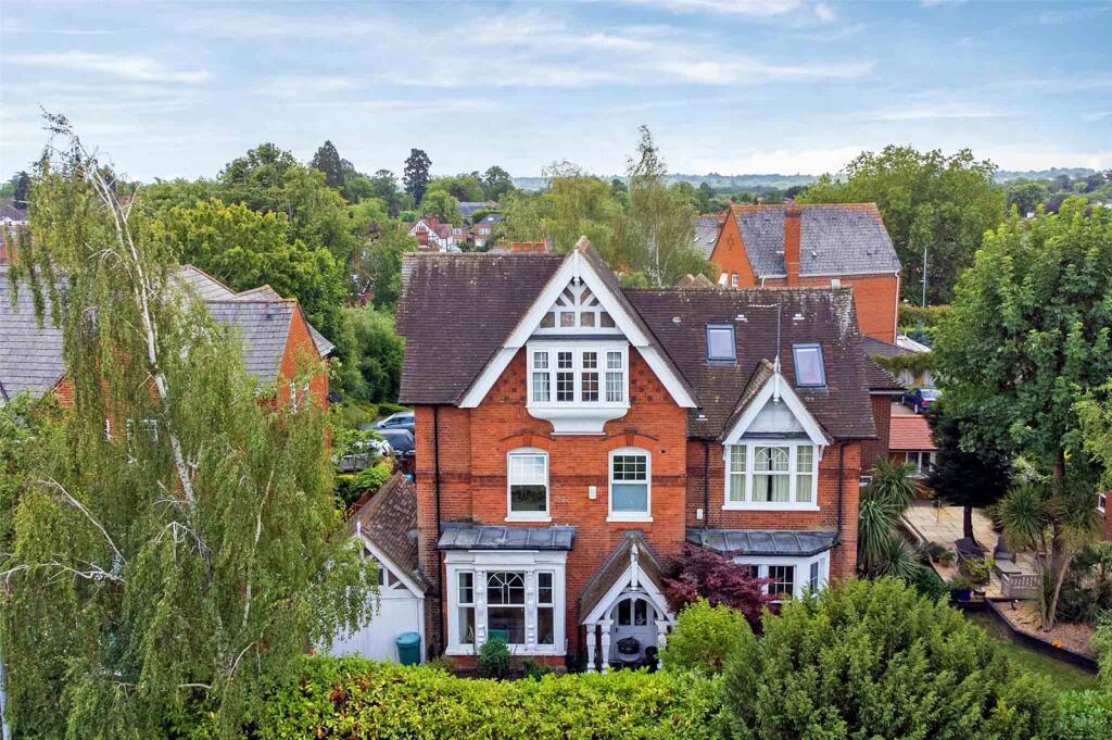 Buy or rent a property | Nightingale Walk, Windsor SL4 3HS