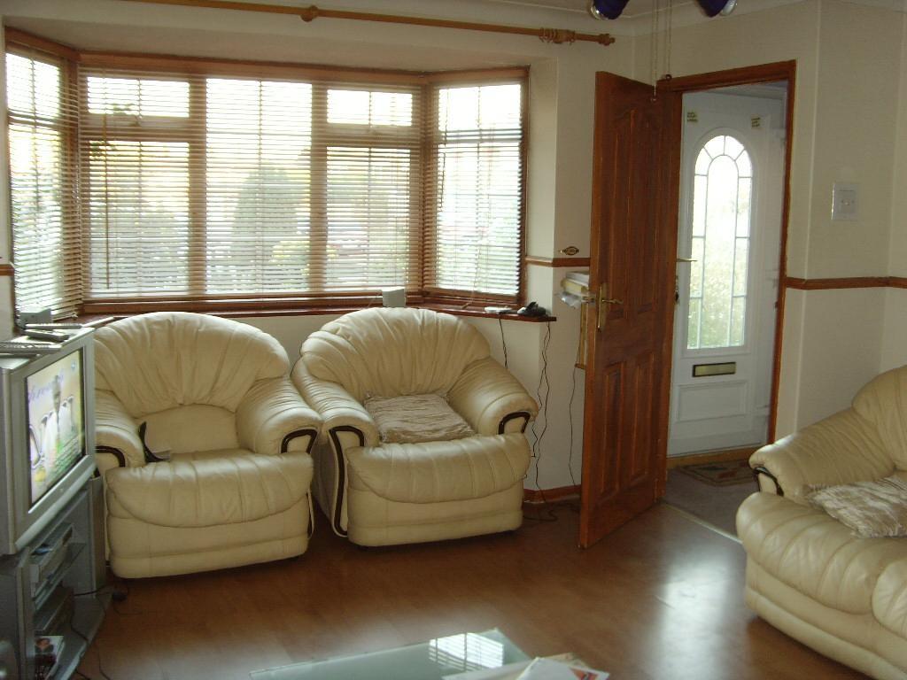 Buy or rent a property | Bristol Close, Rochester ME2 2QG