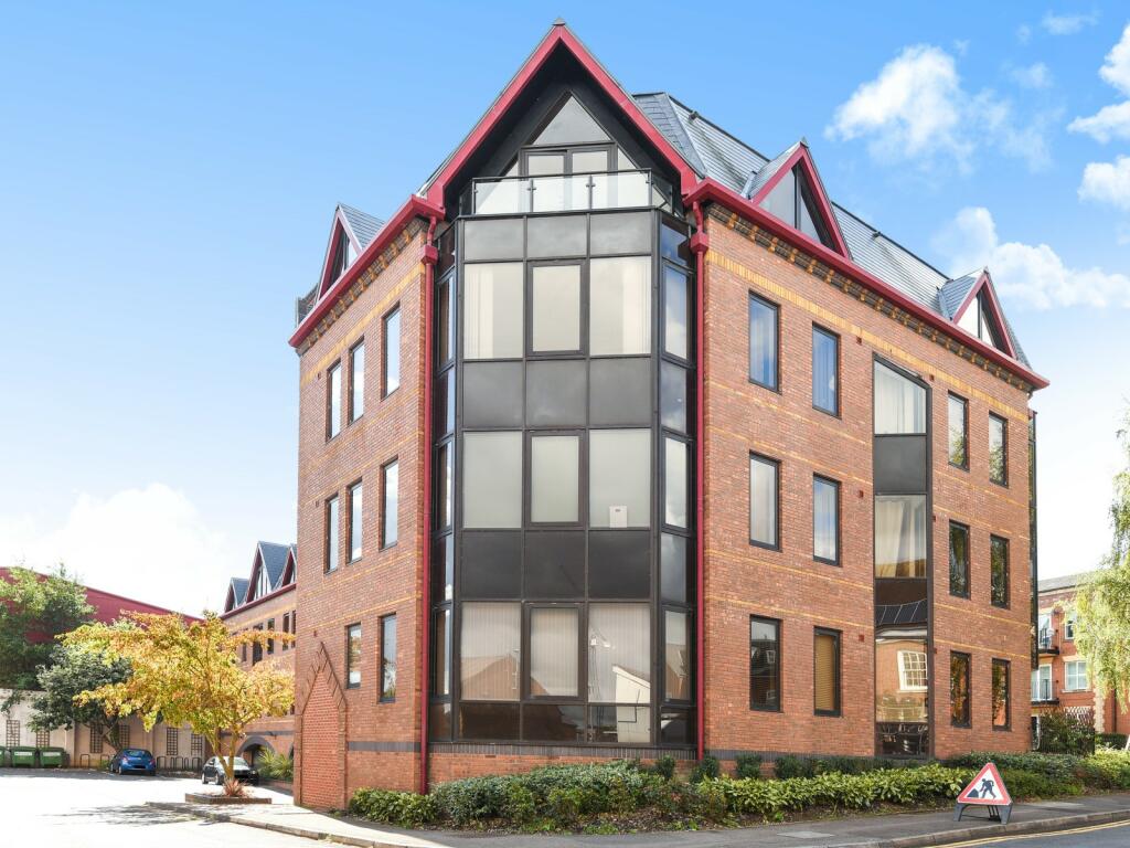 Buy or rent a property | East Street, Reading RG1 4FF