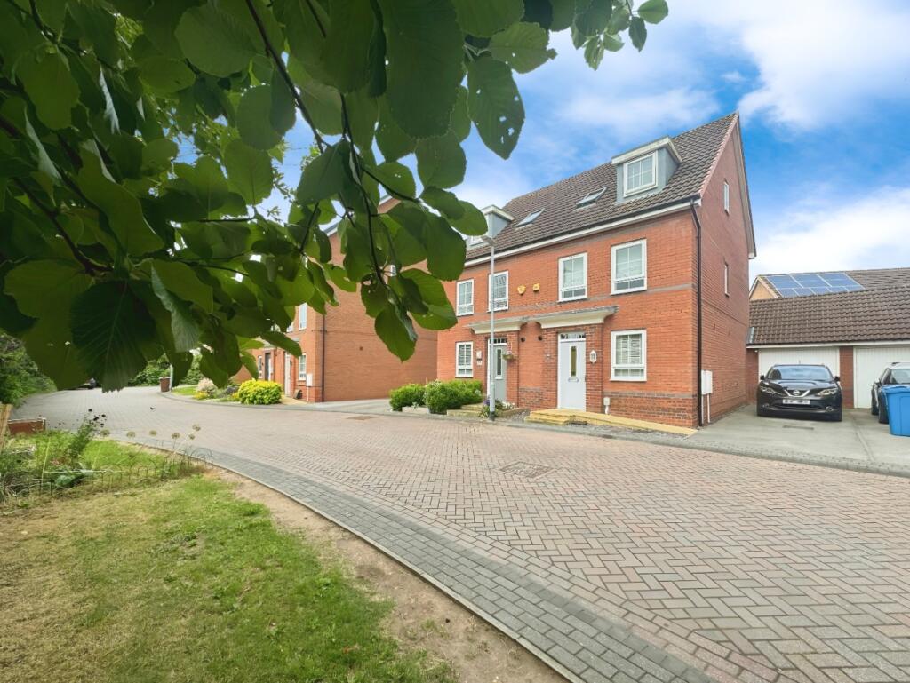 Buy or rent a property | Primrose Way, Hull HU7 3AZ