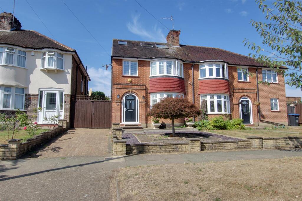 Buy or rent a property | Trentwood Side, Enfield EN2 7EX