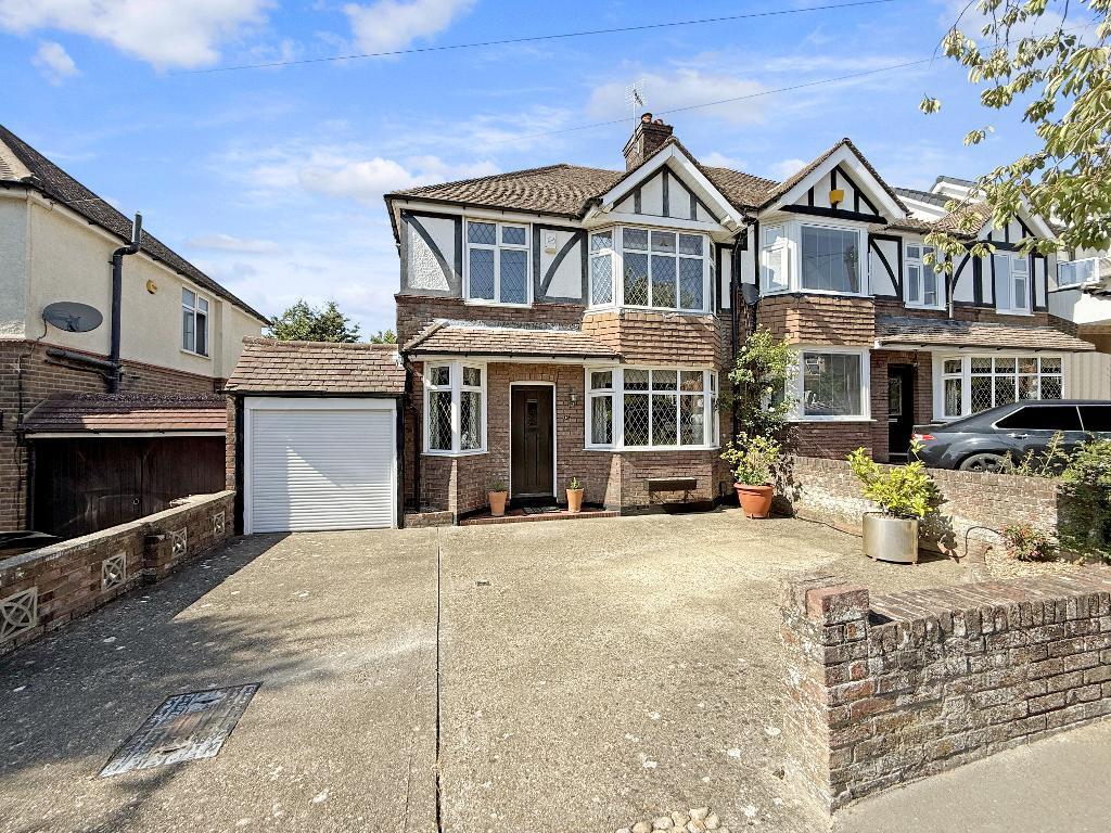 Buy or rent a property | Westlecote Gardens, Luton LU2 7DR