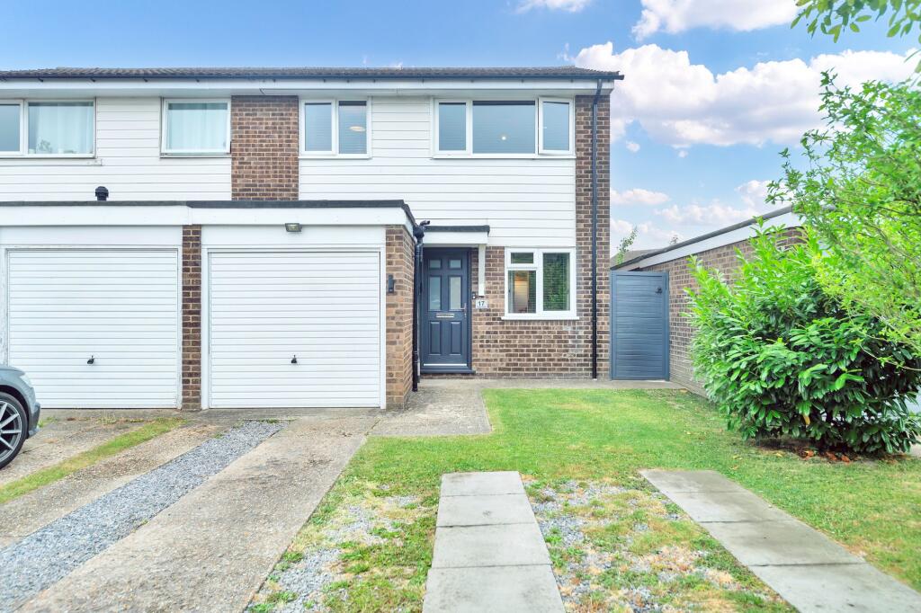Buy or rent a property | Yeats Close, Royston SG8 5TE