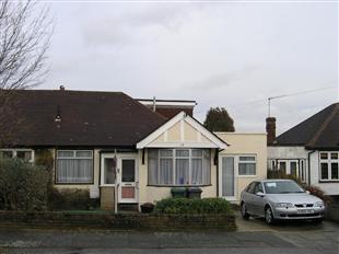 Buy or rent a property | Weirdale Avenue, London N20 0AN