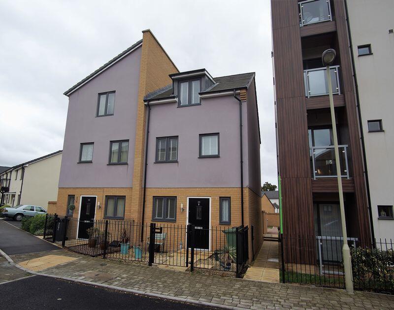 Buy or rent a property | Lime Tree Avenue, Gloucester GL2 4AU