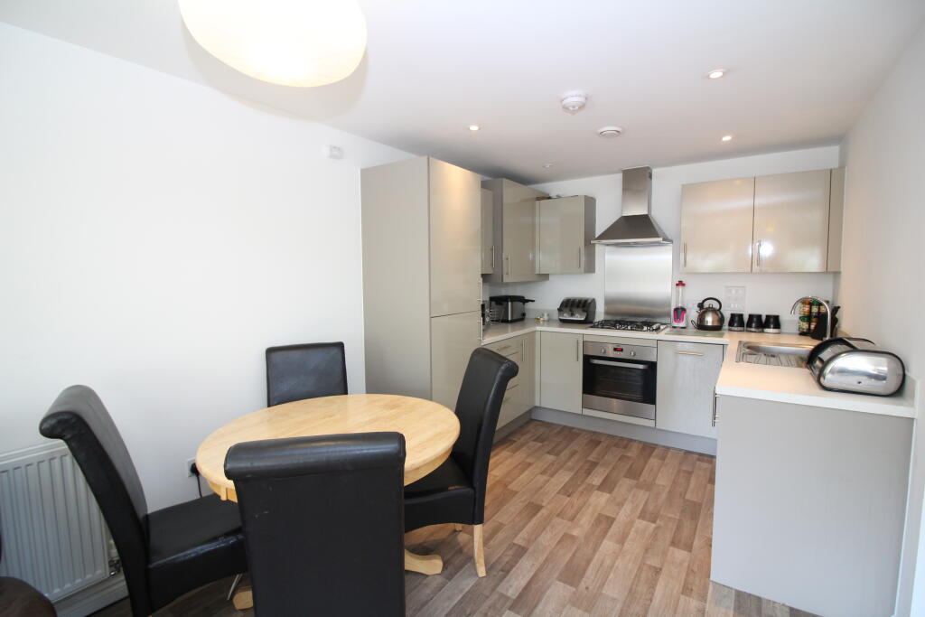 Buy or rent a property | MacKintosh Street, Bromley BR2 9UX