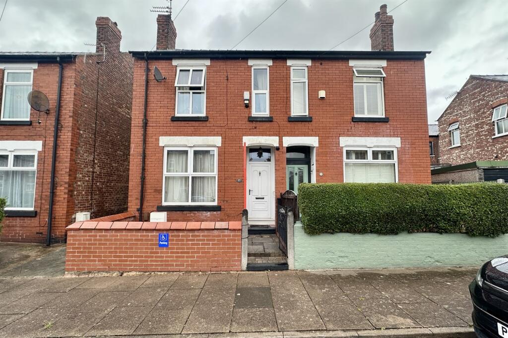 Buy or rent a property | Hythe Road, Stockport SK3 0JQ