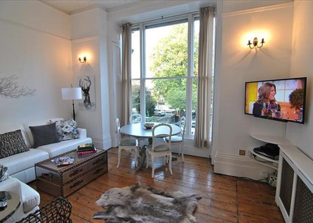 Buy or rent a property | Osborne Road, Windsor SL4 3EG