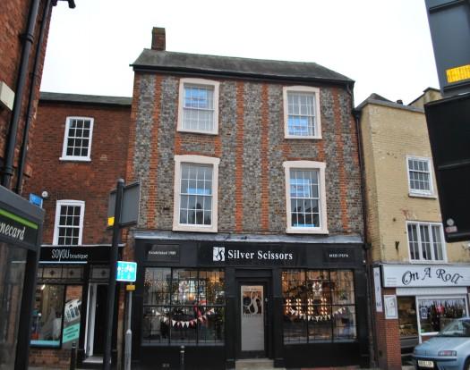 Buy or rent a property | Market Square, Leighton Buzzard LU7 1HE
