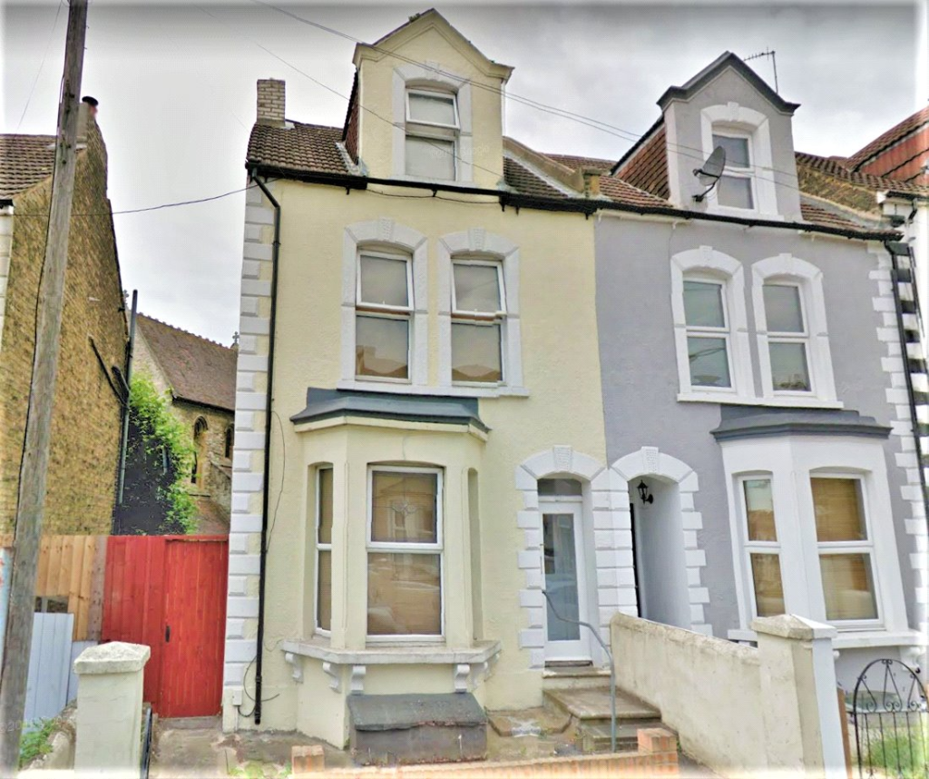 Buy or rent a property | Grove Road, Rochester ME2 4BX